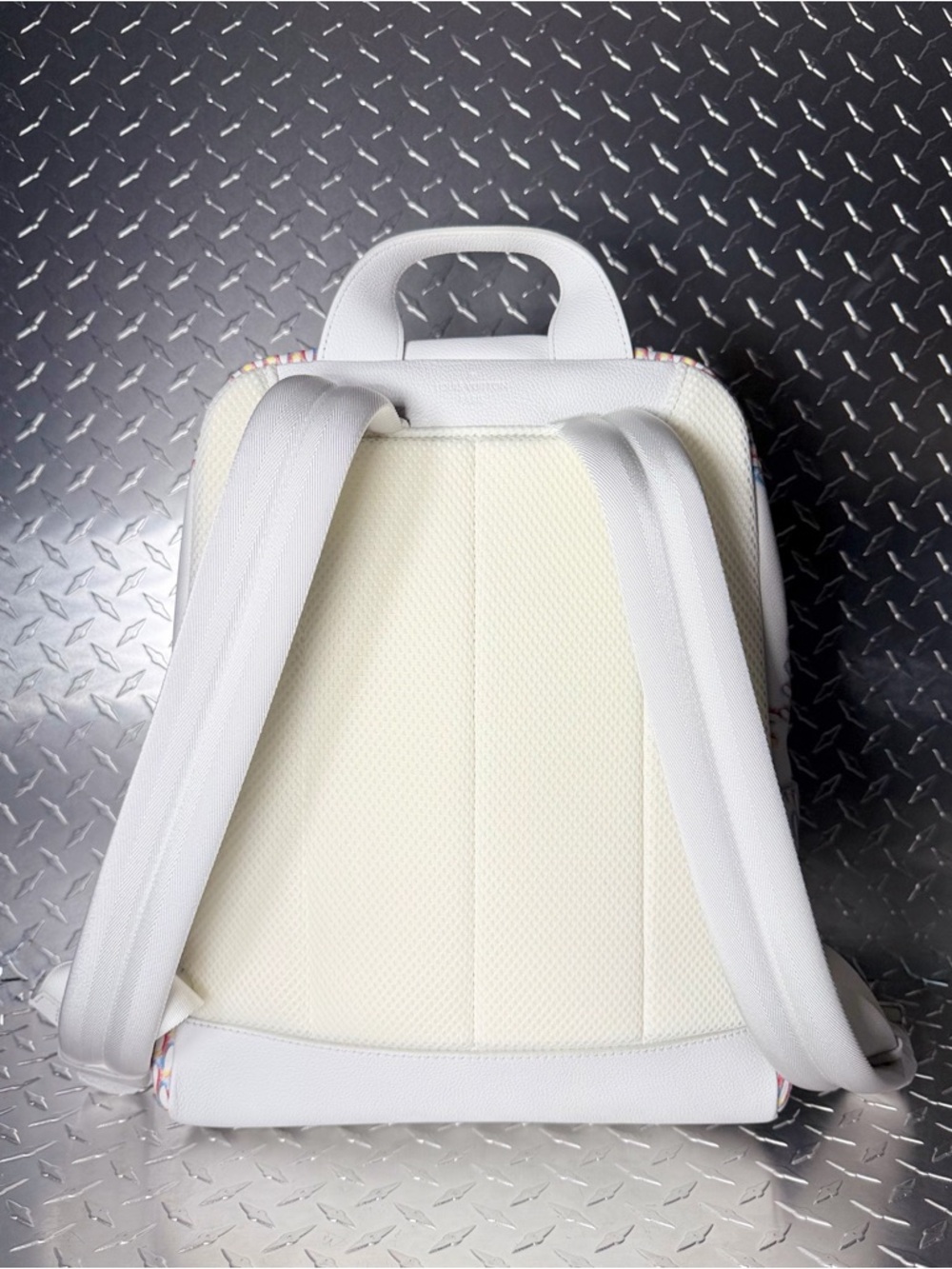 Louis Vuitton Limited Edition Virgil Damier Spray Racer Backpack in White - Picture 2 of 11